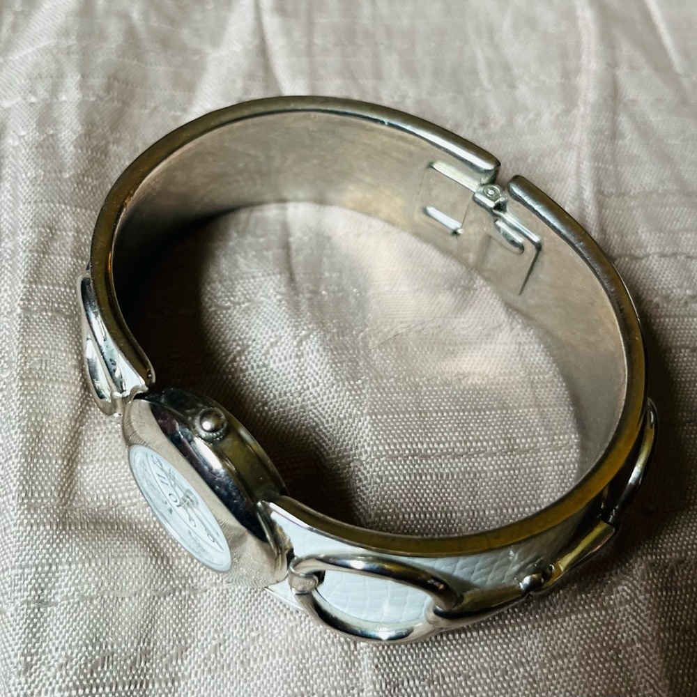 Preowned Talbot’s ladies watch - Picture 3 of 4